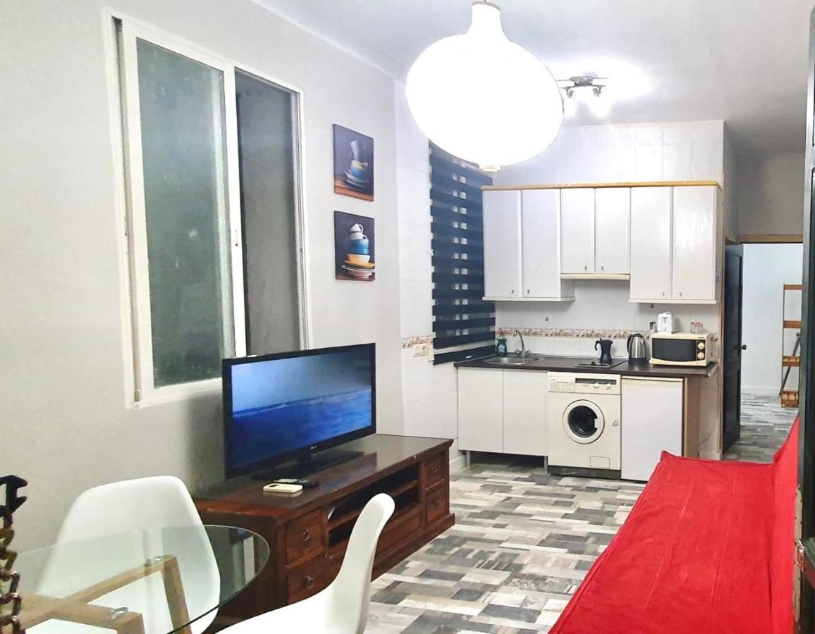 Centro / Ferrocarril 3 Apartment Madrid Bagian luar foto