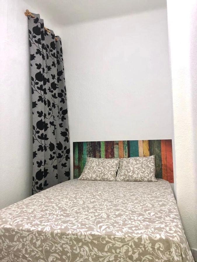 Centro / Ferrocarril 3 Apartment Madrid Bagian luar foto