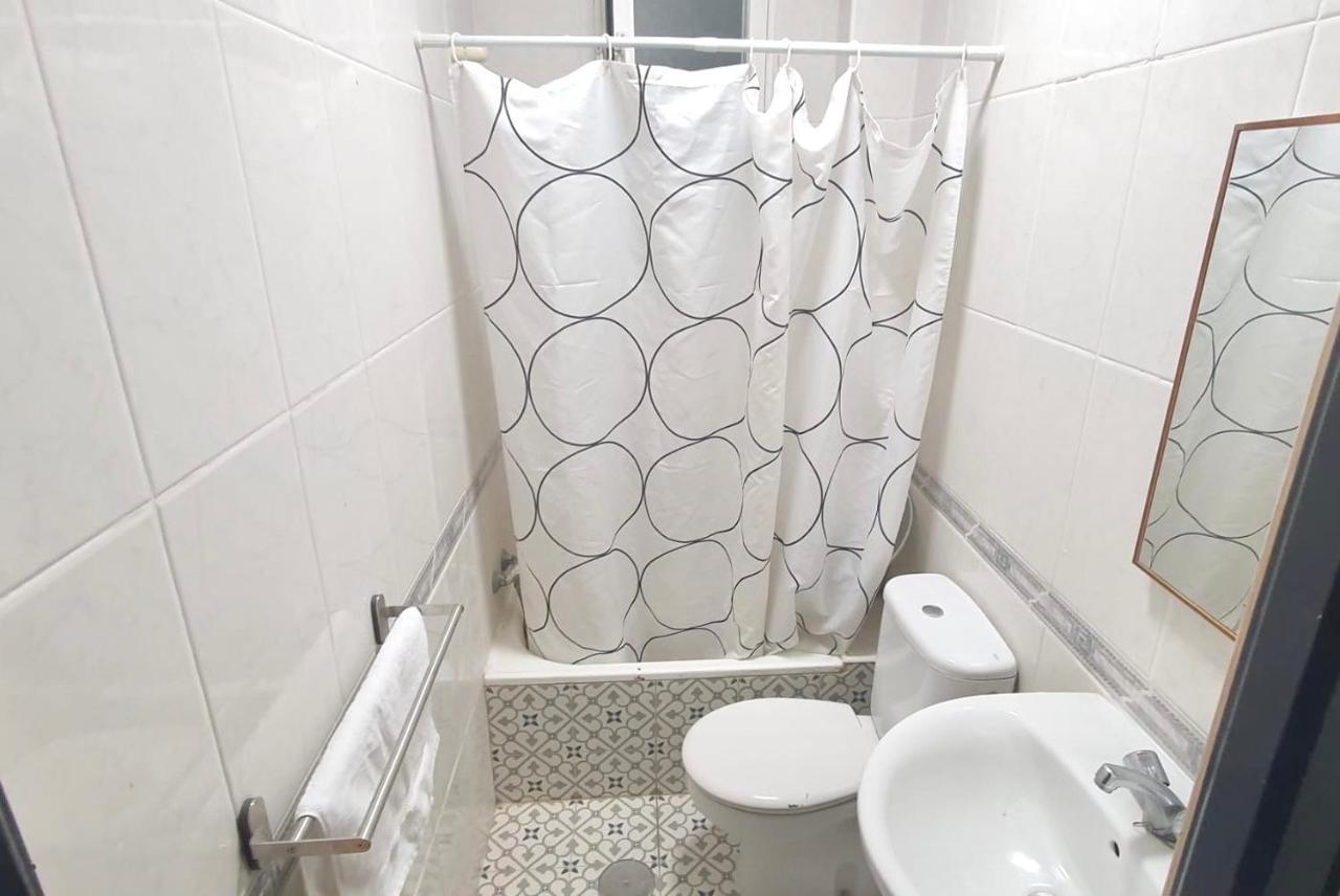 Centro / Ferrocarril 3 Apartment Madrid Bagian luar foto
